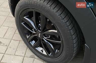 Хэтчбек MINI Cooper 2011 в 