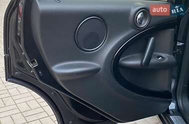Хэтчбек MINI Cooper 2011 в 