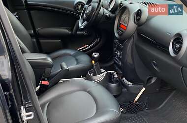 Хэтчбек MINI Cooper 2011 в 