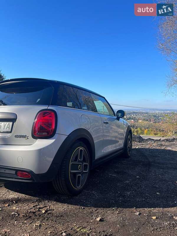 Хэтчбек MINI Cooper 2020 в Львове