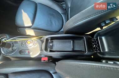 Хетчбек MINI Cooper 2020 в 