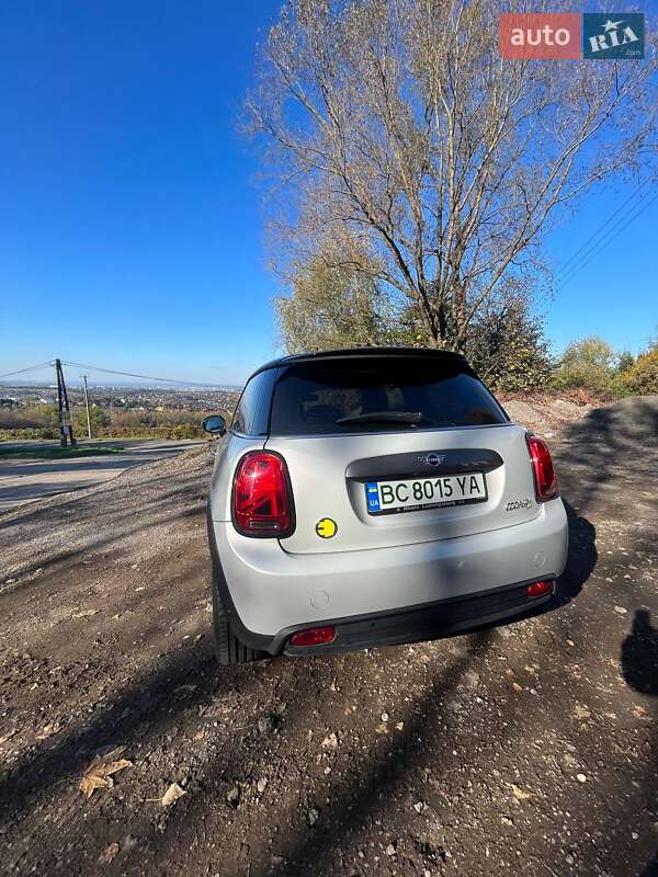 Хэтчбек MINI Cooper 2020 в Львове