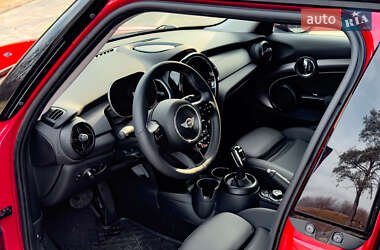 Хэтчбек MINI Cooper 2023 в 