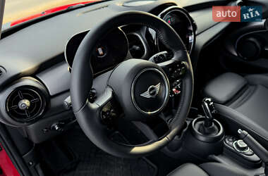 Хэтчбек MINI Cooper 2023 в 