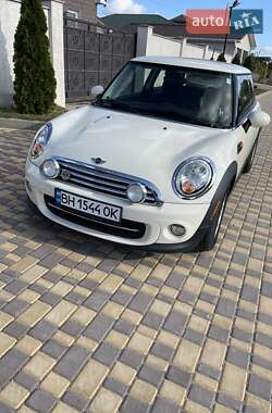 Хэтчбек MINI Cooper 2012 в Одессе