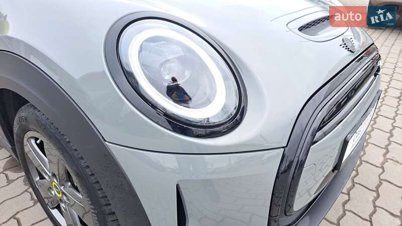 Хэтчбек MINI Cooper 2022 в Хмельницком