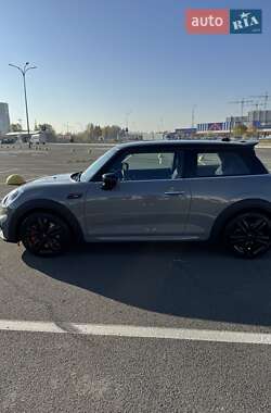 Хэтчбек MINI Cooper 2022 в 
