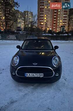 Хетчбек MINI Cooper 2015 в Києві