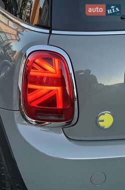 Хэтчбек MINI Cooper 2021 в Хмельницком