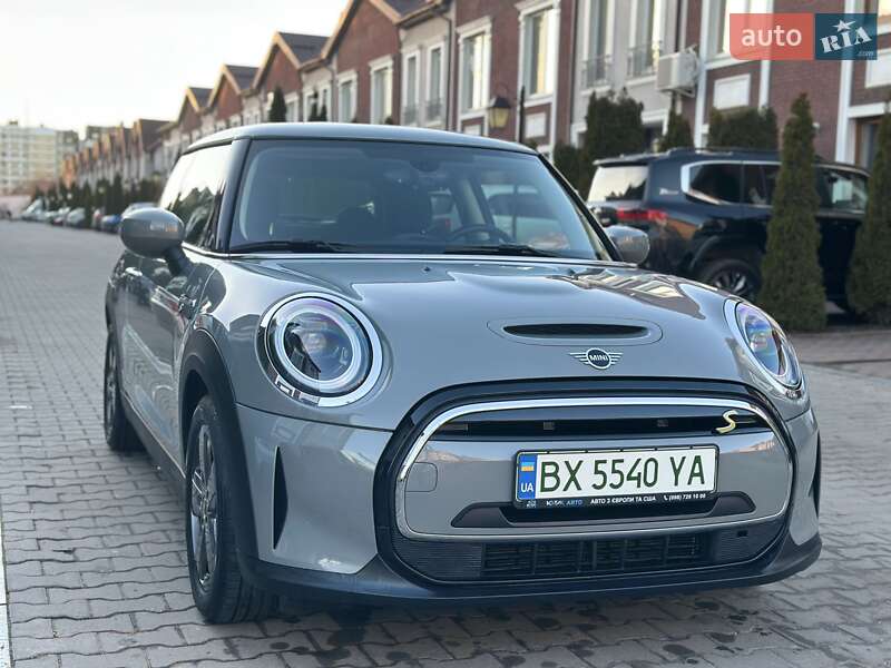 Хэтчбек MINI Cooper 2021 в Хмельницком