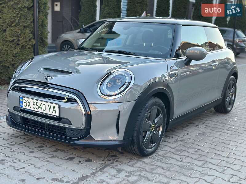 Хэтчбек MINI Cooper 2021 в Хмельницком