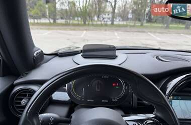 Хэтчбек MINI Cooper 2021 в 