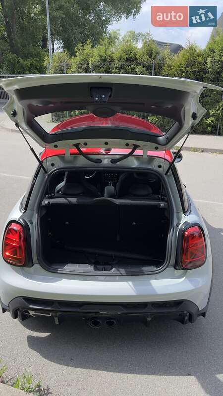 Хэтчбек MINI Cooper 2021 в Киеве