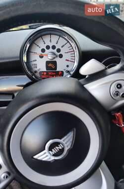 Хэтчбек MINI Cooper 2007 в 