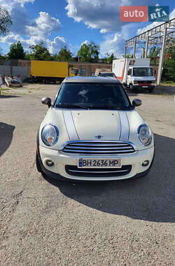 Хэтчбек MINI Cooper 2013 в 