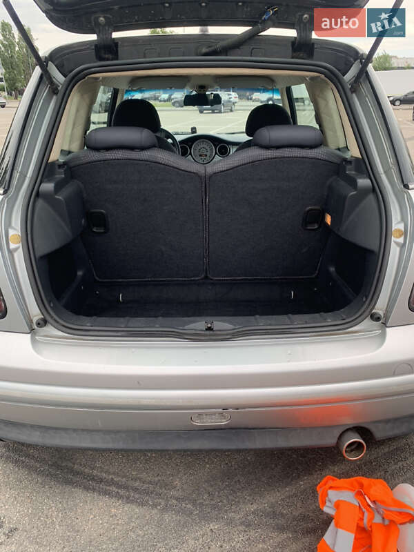 Хэтчбек MINI Cooper 2004 в Киеве фото 14 Хэтчбек MINI Cooper 2004 в Киеве