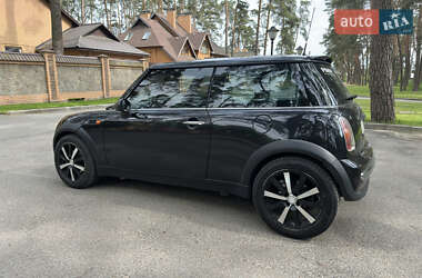 Хэтчбек MINI Cooper 2002 в 