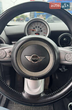 Хэтчбек MINI Cooper 2010 в 