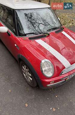 Хэтчбек MINI Cooper 2003 в 
