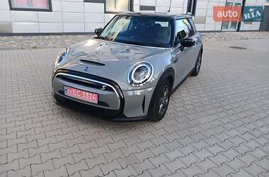 Хэтчбек MINI Cooper 2022 в Киеве