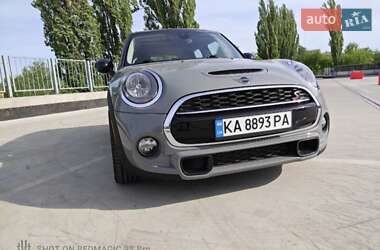 Хэтчбек MINI Cooper 2018 в 