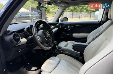 Хэтчбек MINI Cooper 2014 в 