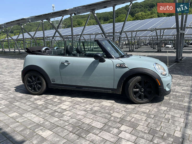 Хэтчбек MINI Cooper 2013 в Львове