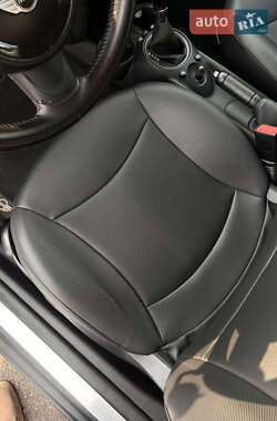Хэтчбек MINI Cooper 2011 в 