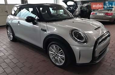 Хэтчбек MINI Cooper 2021 в 