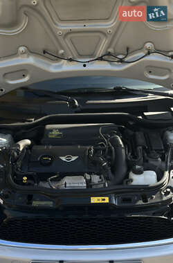Хэтчбек MINI Cooper 2012 в 