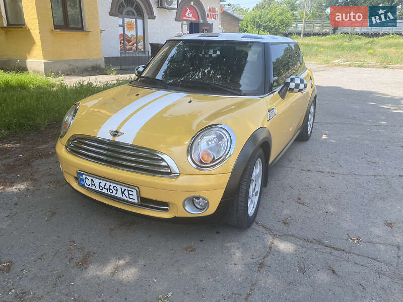MINI Cooper 2007