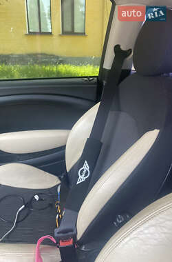 Хетчбек MINI Cooper 2007 в 
