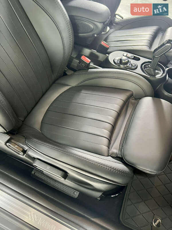 Хетчбек MINI Cooper 2022 в Києві