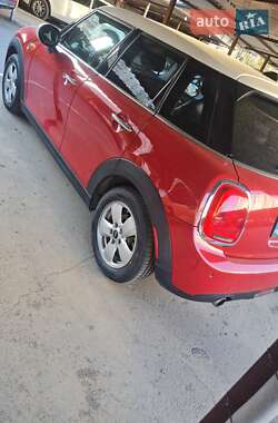 Хетчбек MINI Cooper 2015 в Одесі фото 10 Хетчбек MINI Cooper 2015 в Одесі