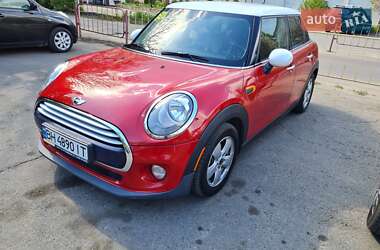 Хетчбек MINI Cooper 2015 в Одесі фото 2 Хетчбек MINI Cooper 2015 в Одесі