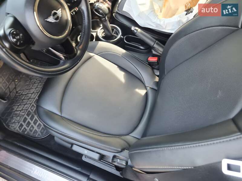 Хетчбек MINI Cooper 2015 в Одесі фото 8 Хетчбек MINI Cooper 2015 в Одесі