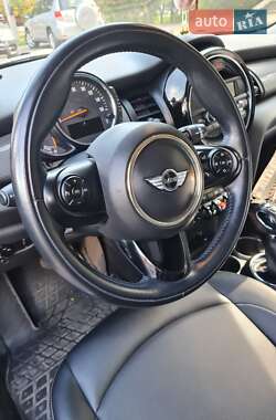 Хэтчбек MINI Cooper 2015 в 