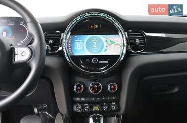 Хэтчбек MINI Cooper 2023 в 