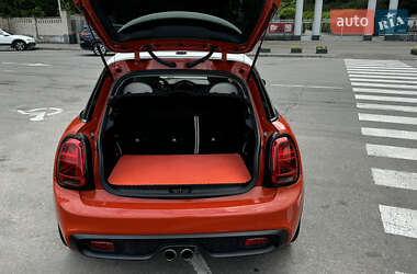Хэтчбек MINI Cooper 2018 в 