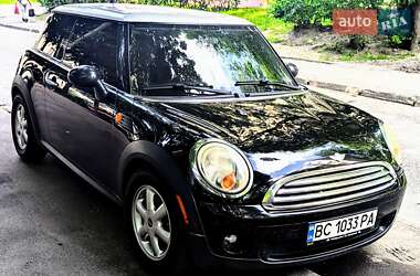 Хэтчбек MINI Cooper 2009 в 