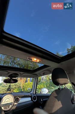 Хетчбек MINI Cooper 2011 в 