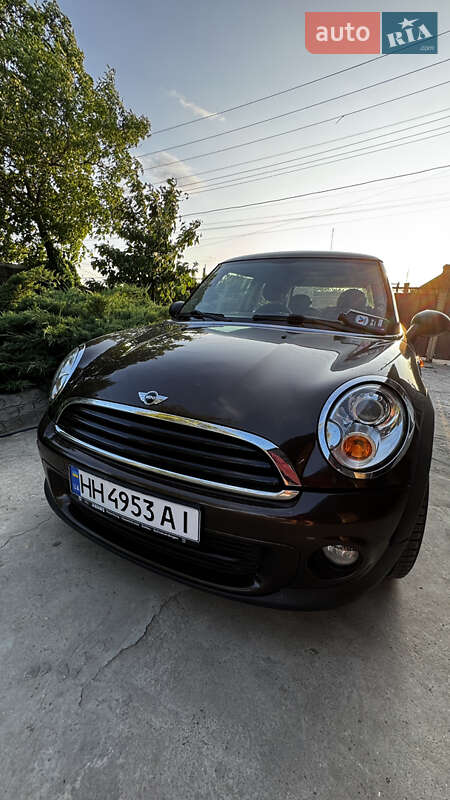 Хэтчбек MINI Cooper 2011 в Одессе
