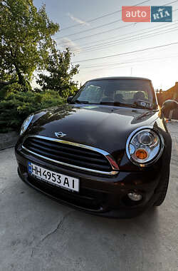 Хетчбек MINI Cooper 2011 в 