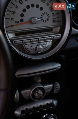 Хэтчбек MINI Cooper 2008 в 