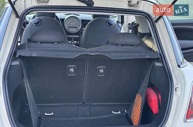 Хэтчбек MINI Cooper 2008 в 