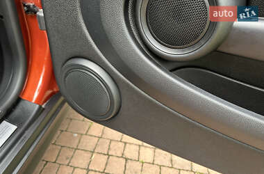 Хэтчбек MINI Cooper 2011 в 