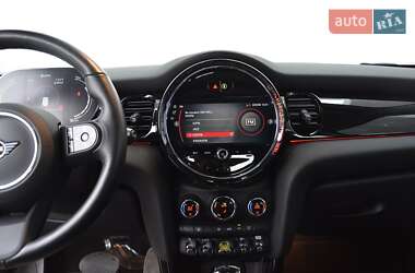 Хэтчбек MINI Cooper 2023 в 