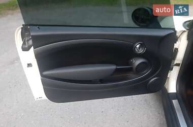 Хэтчбек MINI Cooper 2013 в 