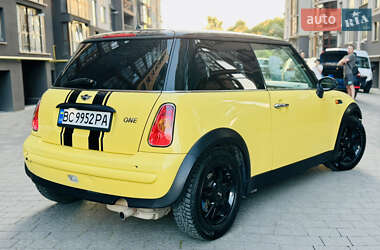 Хэтчбек MINI Cooper 2003 в 