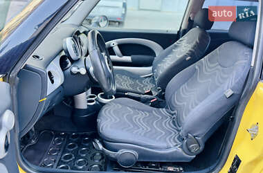 Хэтчбек MINI Cooper 2003 в 